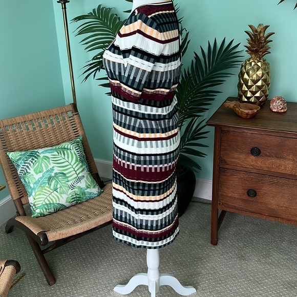 Milly Textured Tech Stripe Dress - Size M - NWT - Picture 7 of 16